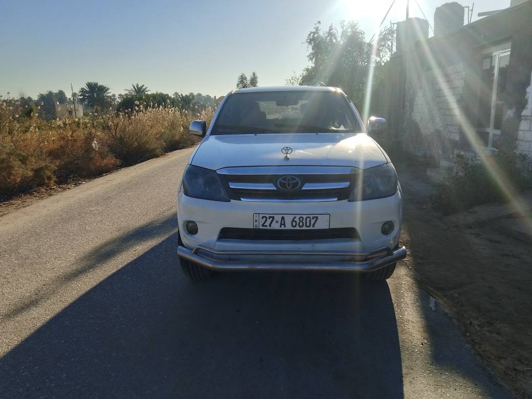 السلام عليكم سياره مكفوله من الضربا والصبق ماعدا الدعاميات مكينه وكير وتبريد كفاله دفع رباعي موديل 2009 السعر 140بيها مجال قليل عنواني الناصريه المركز *********** ناصرية, ذي قار
