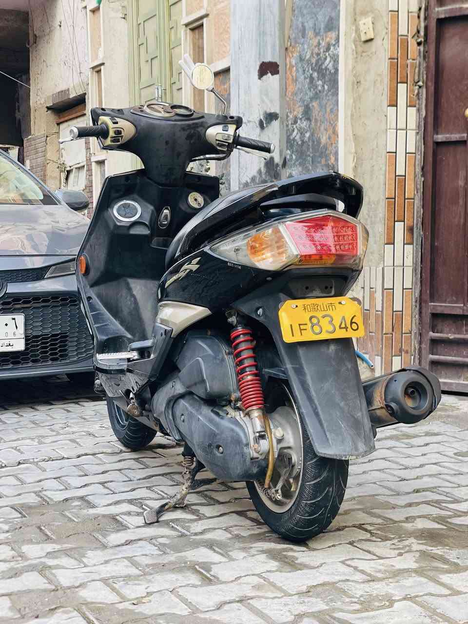 إلسلام عليكم اخوان دراجه سكنس فحل نوزل خطين طلاعات فئه الكولد اعلى فئه دراجه رمبه اوراق موجوده كفاله عامه وختم واحد دراجه 
مكاني : بغداد الحرية 
***********
