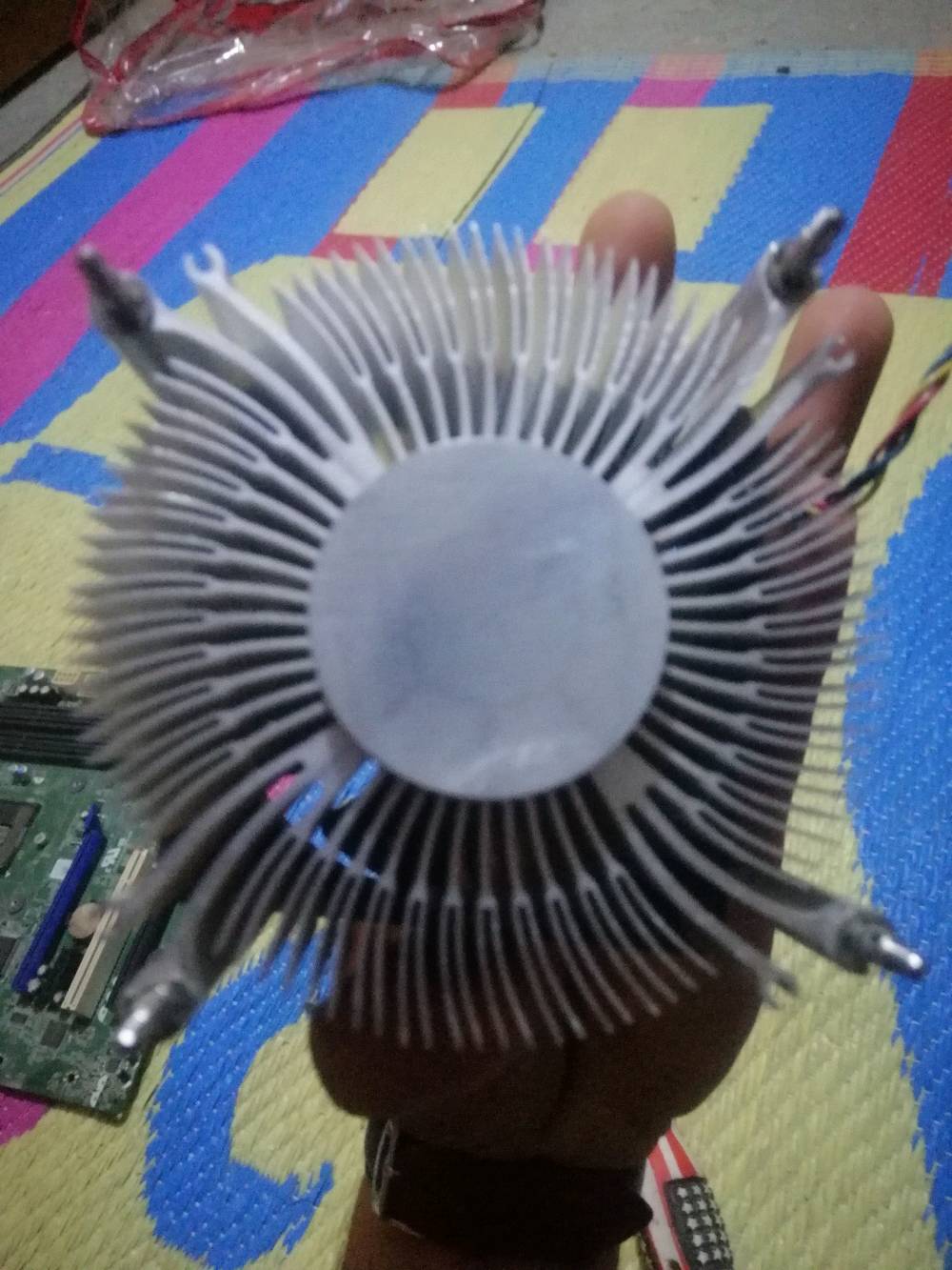 حاسبة dell optiplex 9020

معالج i5 4590 

رامات 8 gb 

كرت شاشة gt730 4gb vram

بور سبلاي 400w COOLER MASTER

السعر  130000
وبيه مجال
ابيع تفصيخ او كامل وبسعر مناسب 

اوصلك للنجف بكل منطقة مجانا