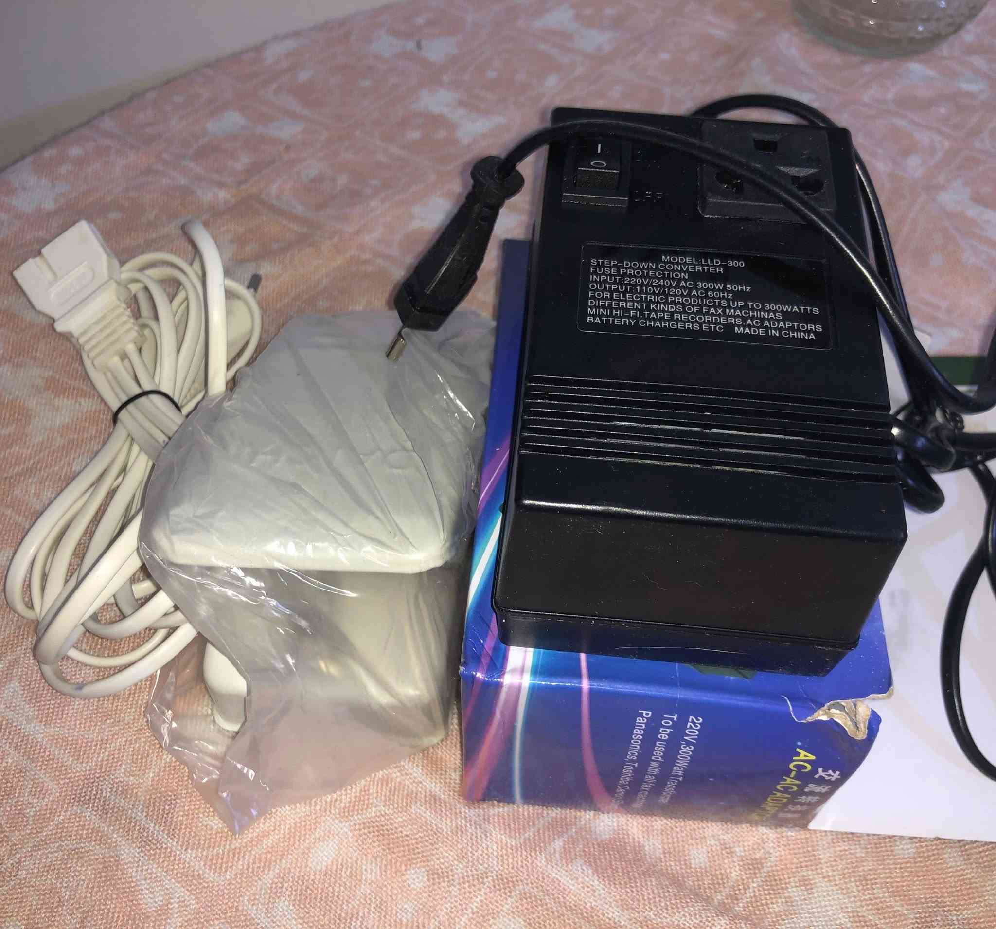 جهاز اوڤر جديد غير مستعمل 3 بكرات  بعده بالچيس مع كامل ادواته السعر 250 مكاني نجف


**إذا كنت صاحب هذا الإعلان وتريد حذفه لأي سبب، رجاءا أرسل رسالة إلى الدعم الفني**