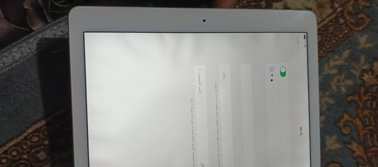 سلام عليكم ايباد برو ذاكره ١٢٨ قياس ١٢.٩ مستبدل بطاريه فقط بي فقط طبع قليل بلا طراف مال الشاشة ١٦٠بي مجال كلش قليل مكاني كركوك عمل الشعبي ***********
