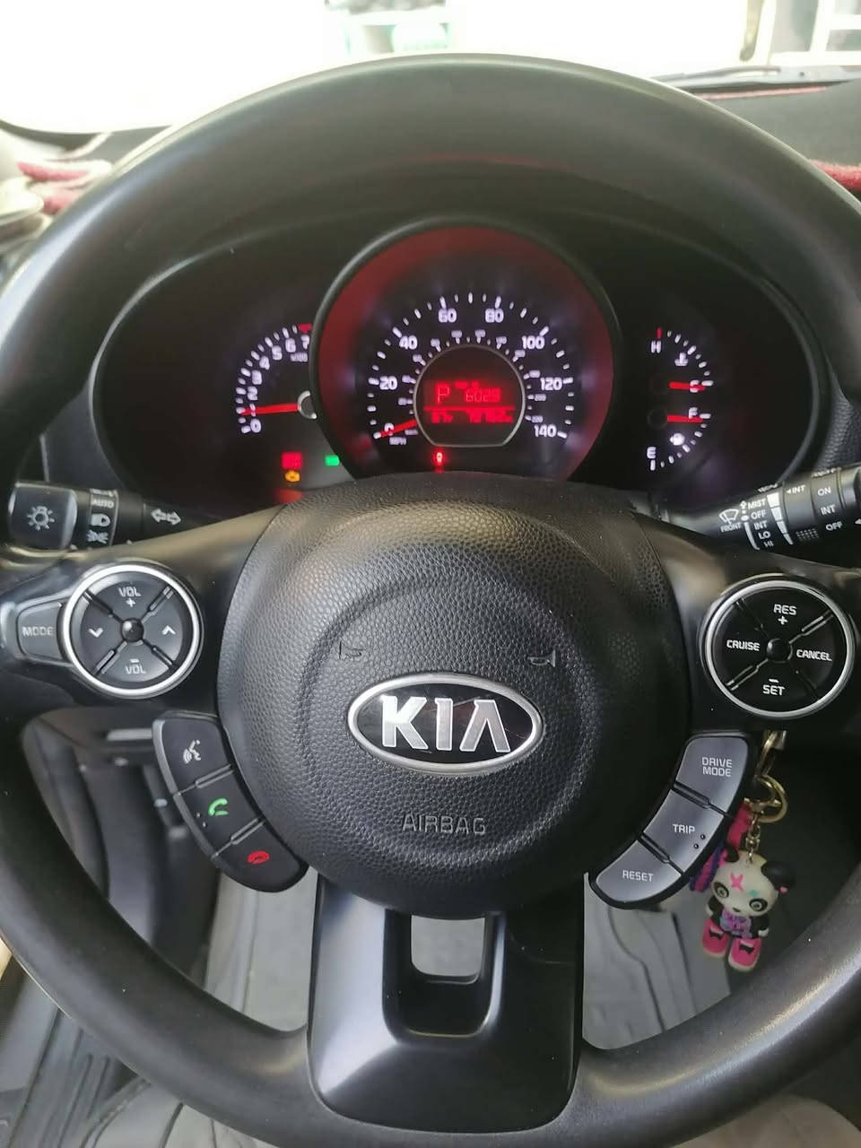 السلام عليكم... 
للبيع كيا صول 
موديل 2019
محرك 2000
GDI
حادثها جاملع امامي راجع عالبارد
باقي المواصفات معروفه موضح امامك 
رقمها بغداد بسمي 
السعر 130$
بيها مجال 
عنوان/ بابل .شارع. 60
كير محرك تبريد شواصي لغود 
كفاله
ماشيه 79 ميل
للا تصال
***********
