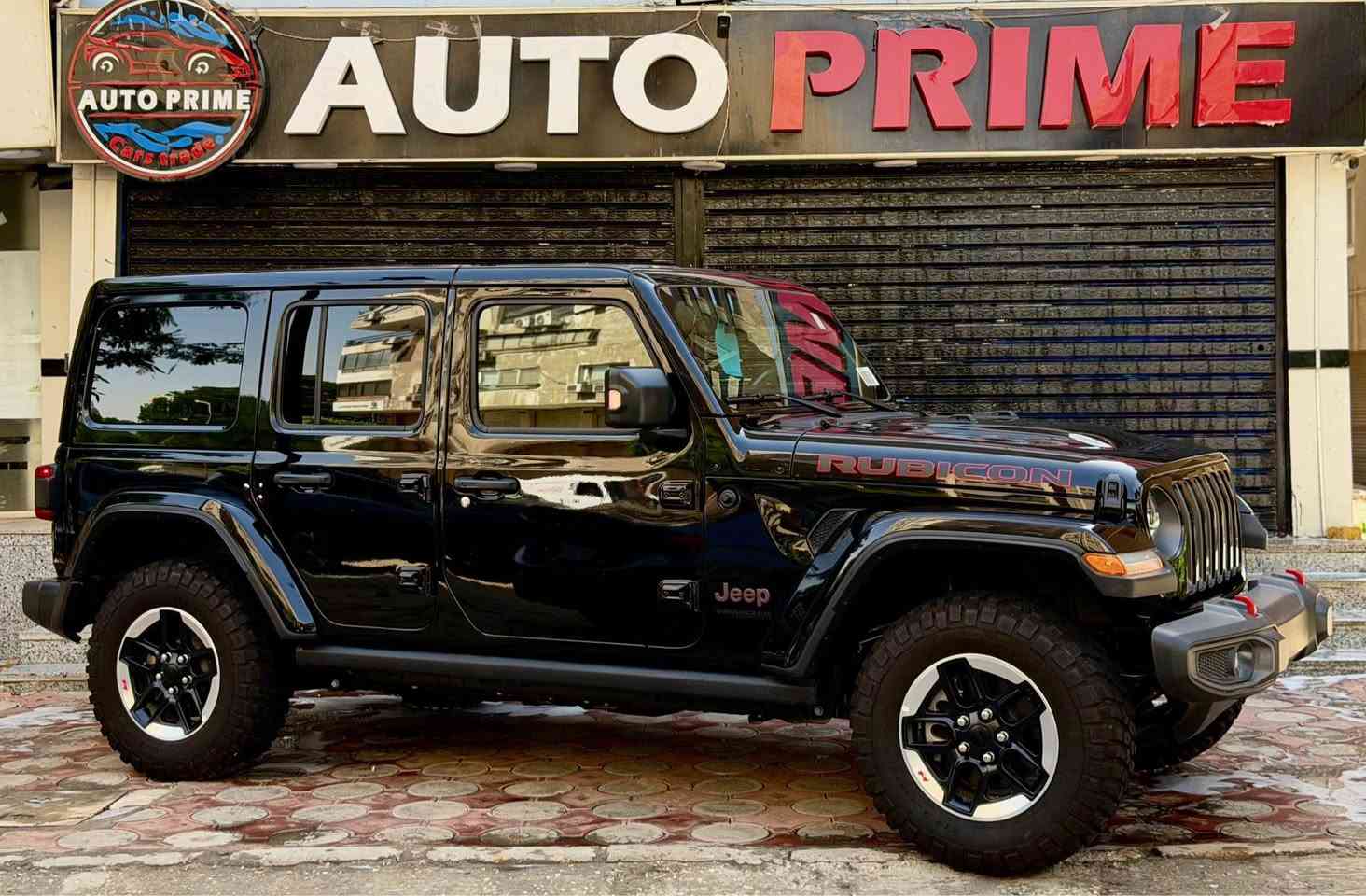 🚙Brand New 2022 Jeep Wrangler Available Now! 🚙🔥

Rubicon Exclusive Specifications:
 Condition: Brand New (Zero KM).
 Engine: 3.6L Pentastar V6 Engine (Legendary reliability and power).
 Capability (The Rubicon Edge):
 Rock-Trac® 4x4 System: Unmatched torque and control for rock crawling.
 Tru-Lok® Front & Rear Locking Differentials: Maximum traction on any surface.
 Electronic Sway Bar Disconnect: For maximum wheel articulation on rough terrain.
 Heavy-Duty Suspension: Equipped with FOX shock absorbers for superior off-road handling.
 Exterior: Rubicon hood decal, aggressive off-road tires, and steel heavy-duty bumpers.
 Interior & Technology:
 Premium leather-trimmed seats with Rubicon embroidery.
 Uconnect® infotainment system with 8.4-inch touchscreen.
 Premium Alpine® Audio System for an immersive experience.
 Advanced safety tech: ParkSense® Rear Park Assist and Blind Spot Monitoring.

📞 Claim Your Rubicon Today:
Contact us for pricing, availability, and exclusive offers: 01004444606


**إذا كنت صاحب هذا الإعلان وتريد حذفه لأي سبب، رجاءا أرسل رسالة إلى الدعم الفني**
