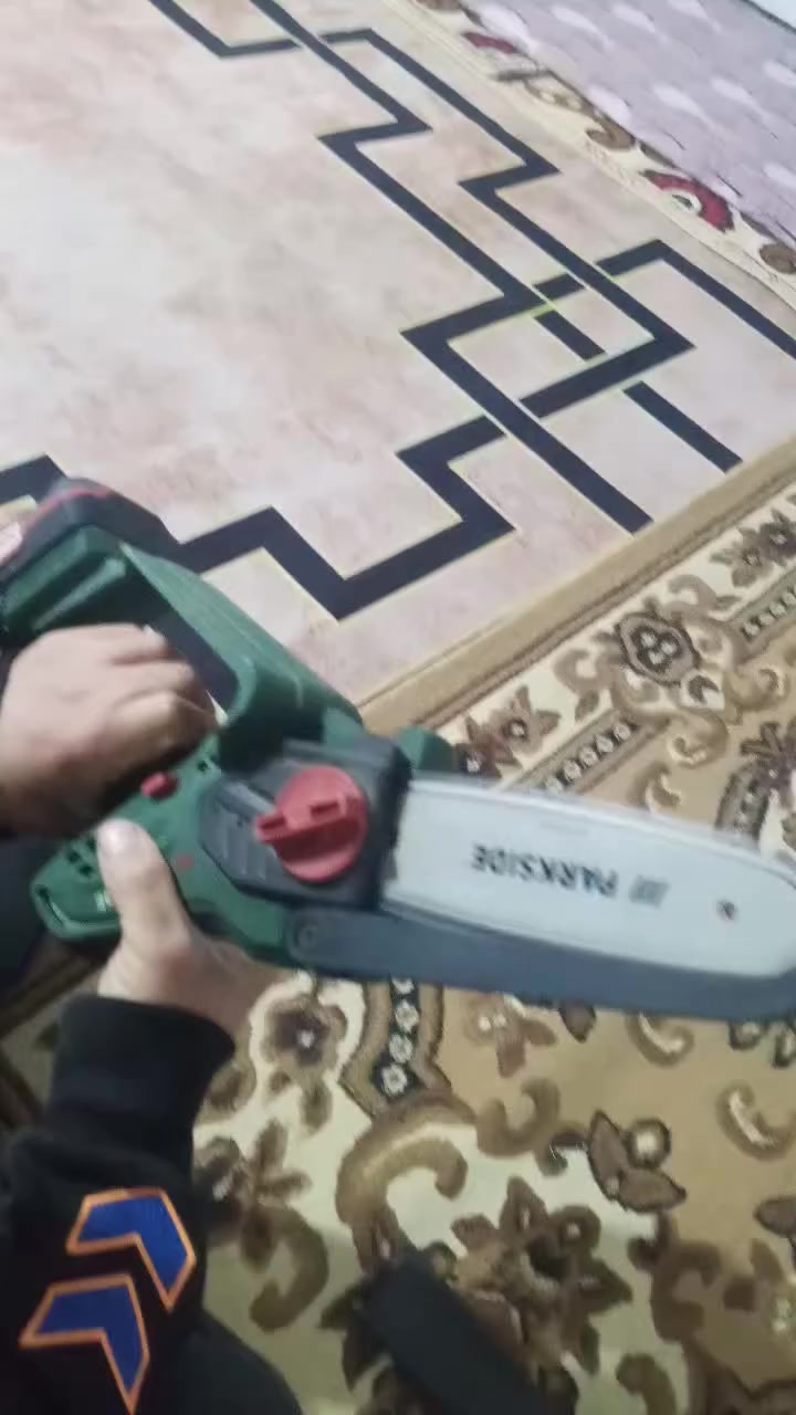 يتوفر منعمه شحن+منشار خشب+كوسرة تردديه عدد2االبيع شلعه او مفرد
راسلني وتدلل


**إذا كنت صاحب هذا الإعلان وتريد حذفه لأي سبب، رجاءا أرسل رسالة إلى الدعم الفني**