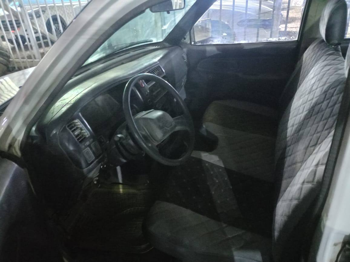 موديل 2002 سياره جاهزهجاهزه سعرها ب 38 ورقه ***********  سياره مال مزاد
