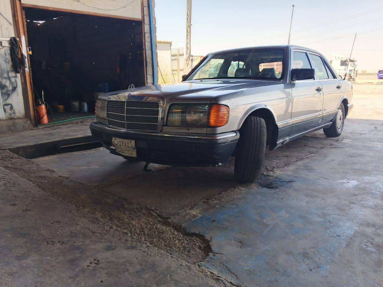 السلام عليكم مارسدس جانبو 300مكينة بطة 3000 البوش الكدام تعبانة ولمكينة بيهة صرف مكان السيارة بغداد قرب مرور الحسينية السعر 30اوبيهة مجال رقم انبار شرط الحويل صاحبهة جيراني غير متواجد على فيس  *********** موديل 91
