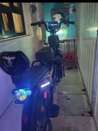 دراجه شحن للبيع 6بطاريات دبل ليثيوم وسرعتها 60حقيقي ونظام 3سرع وفول مو...