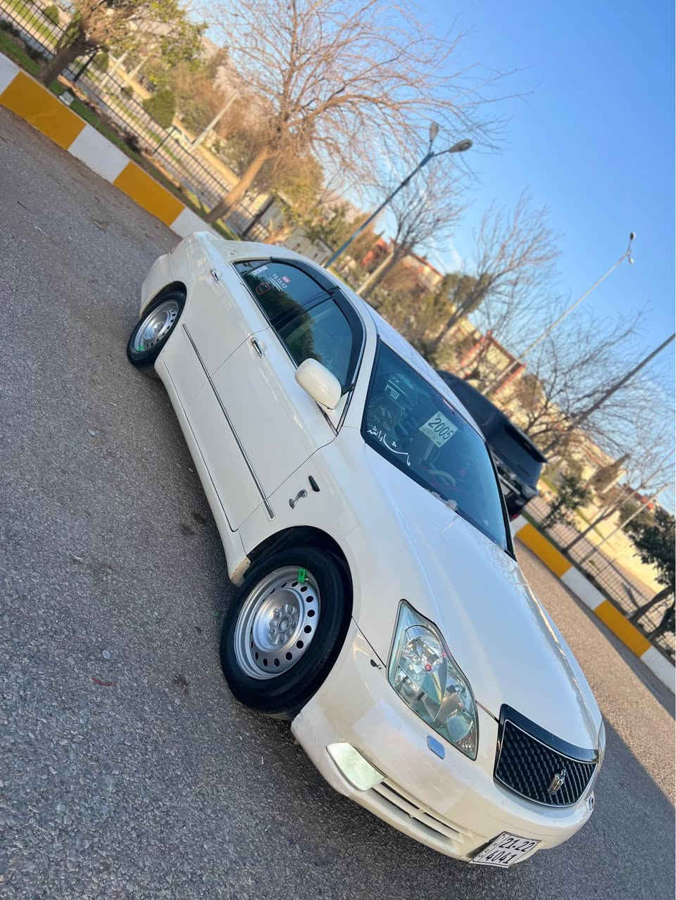 شاهینە بڕاوە ٢٠٠٥ ناو زەرد 
١٨٠ بچوک بە بچوک  ئالتونی بازار 
سی دوگمە 
کەڤەر گۆراو بەشەرت 
کێرو مەکینە بەشەرت 
سەقفی بەشەرت 
سعری ٤٦ کەڵاو کەمێک مەعامەلەی برایانە Singapore


**إذا كنت صاحب هذا الإعلان وتريد حذفه لأي سبب، رجاءا أرسل رسالة إلى الدعم الفني**