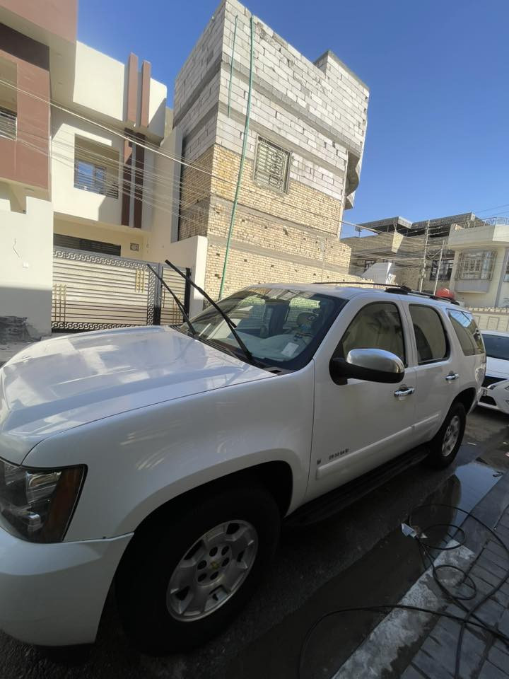 تاهو 2008ادوات ادوات بدون كص 
فول ماعده الفتحه 
خليجيه ***********8 
السعر 90البصره
