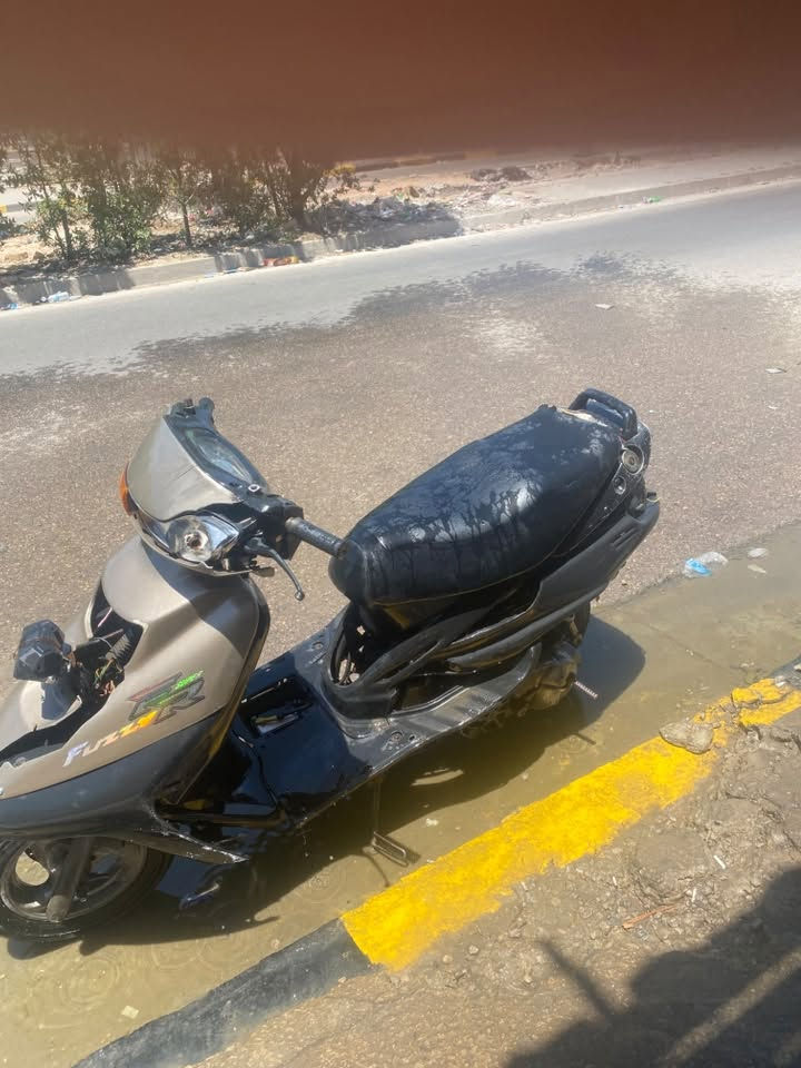 سلام عليكم شباب دراجه فراشه
تاخذه ههندر  واحد   دراجه شغاله ناقصه كلج خلفي و قايس تاخذه و نته مرتاح سعره ٨٠  قفله  بكاني حسبتيه  خدمات كسلات رقم ***********
