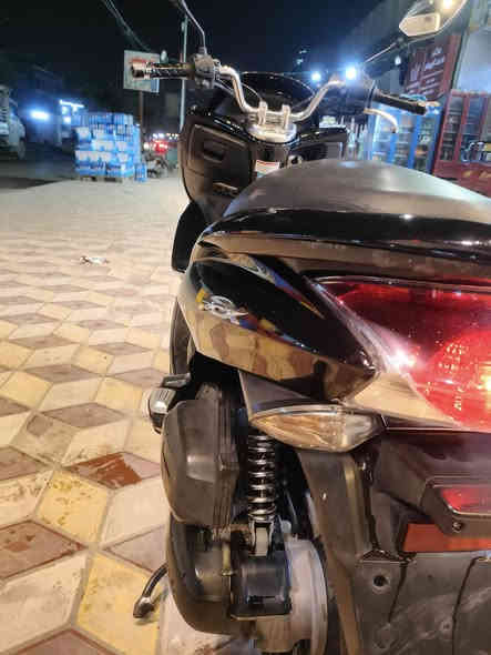 الجيل الاول ياباني دراجة فول نضافة مكاني جميلة ***********
