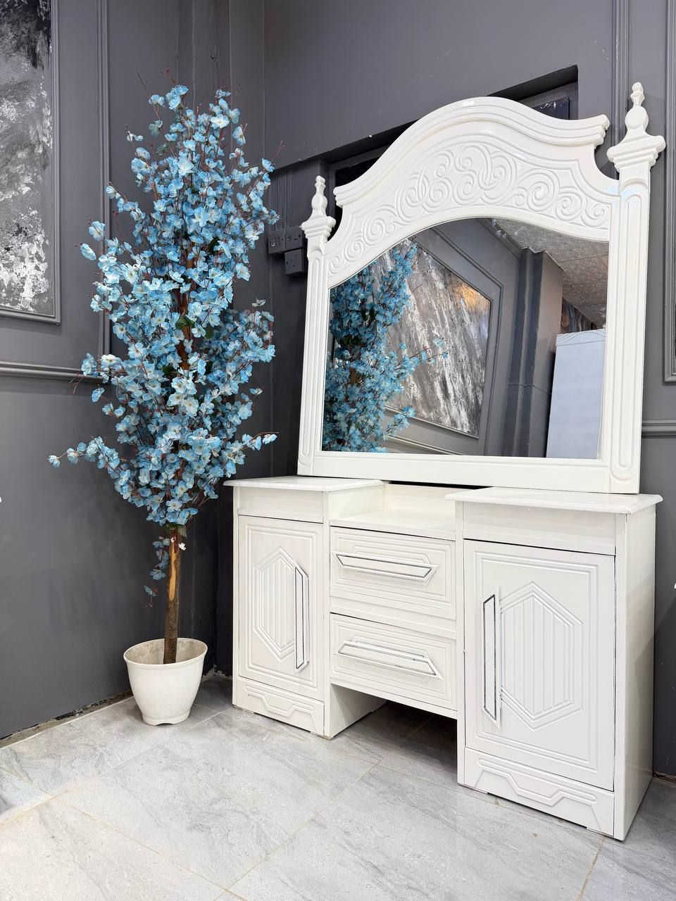 غرفه نوم صاج عراقي

عدد القطع ٧

السعر مليون

متوفر خدمه توصيل بس

*********** الاستفسار واتساب
