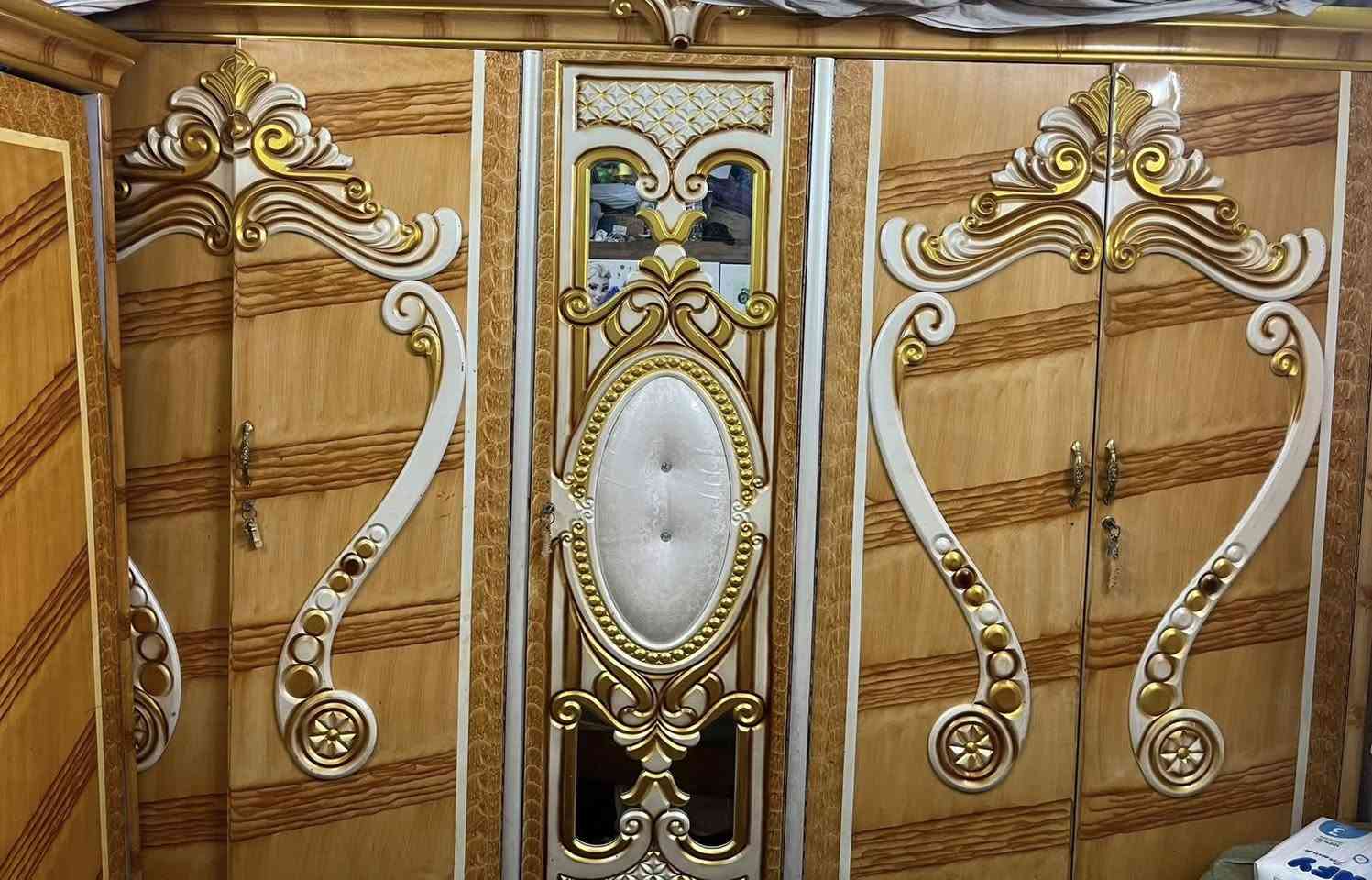 السلام عليكم 
غرفه نوم لبيع  صاج عراقي ستعمال قليل نقص يدات بس


**إذا كنت صاحب هذا الإعلان وتريد حذفه لأي سبب، رجاءا أرسل رسالة إلى الدعم الفني**