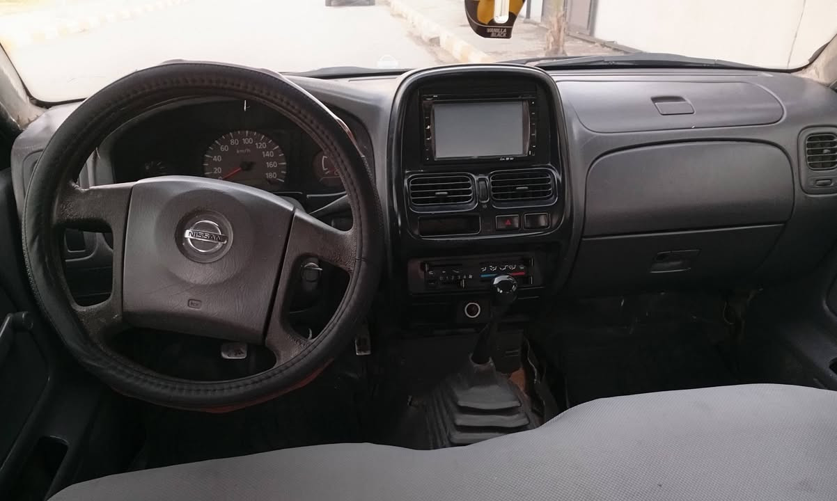 نیسان (2003)زێت تە بریتوپاوە ر ئاڕم بلاستك خە رامە بە وە سل گێڕمە کینەئە کسل تە بریدبە شە رتی فەحسی فیتە رکوشن گاعی تێگیراوە کامل کارە بای مە زبوتە چوارتایە وویلی لۆک هه موگیانی بە شە رت بیبە سە رهه زە کە ومە سرە فی نیە کامل بۆیاخ لە سە رساخی بێشودواداگیراوە هه موگیانی تازە یە تە برید لە سە رسوێچ سە یارە کە کامل مە سرە ف کراوە
67 گڵاوکە مێک مە عامە لە موشتە ریت تە لە فون بکە
 ناونیشان هه ڵە بچە ی تازە
ژ : ***********
ژ : ***********
