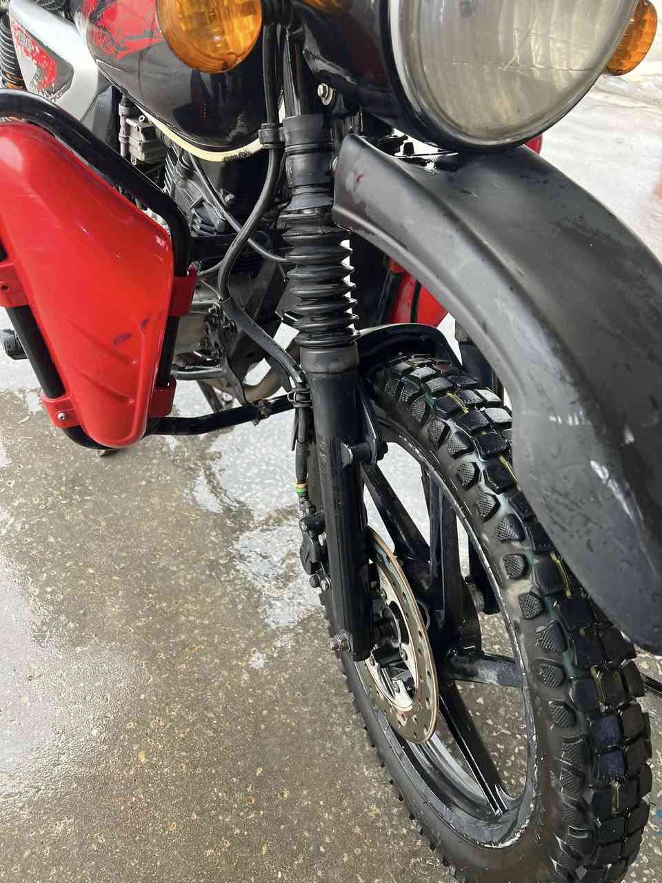 السلام عليكم دراجه بوكسر موديل 2021 دراجه كلش نظيفه مكينه خرسه اوراقها كامله شرط الترقيم *********** مكاني بغداد
