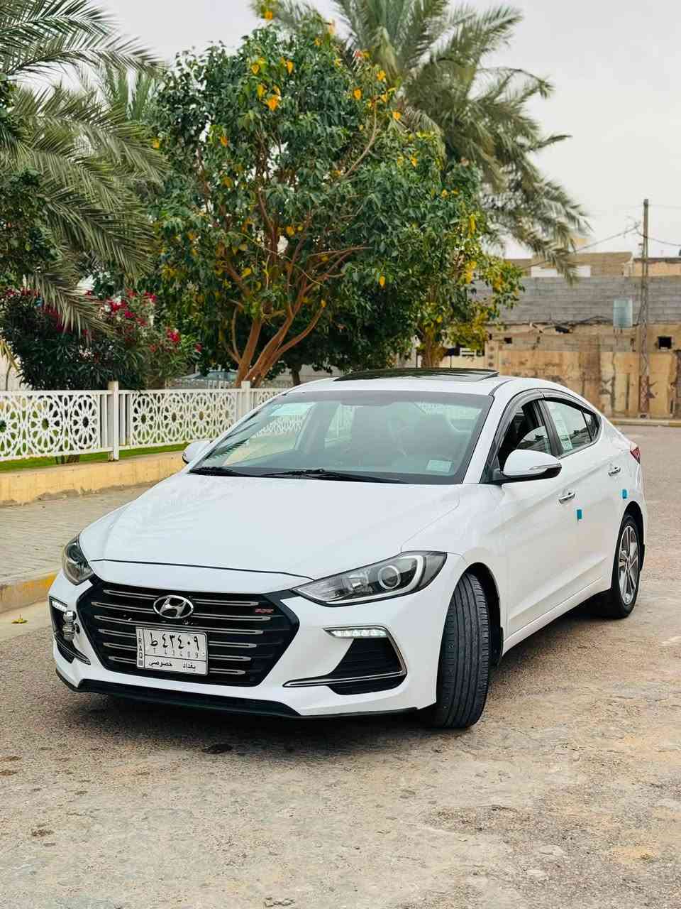 السلام عليكم الانتره سوبر ١٩ خليجي كفاله عامه بس بارد بل جاملغ الخلفي فقط مكانها الرمادي عارضها ١٥٥
***********
