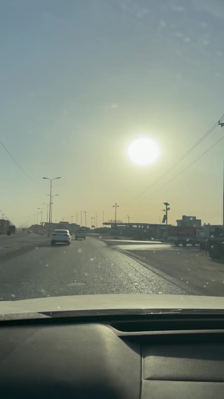 عرصة للبيع حي الاساتذه مساحة 200 متر شارع 12 متر بصف الركن مباشرتا تبعد عن شارع عشرين الرئيسي فقط 10متر رقم العرصة 1590 
للاستفسار خاص او الاتصال على الرقم ***********
التفاصيل اكثر بالفيديو موضح
