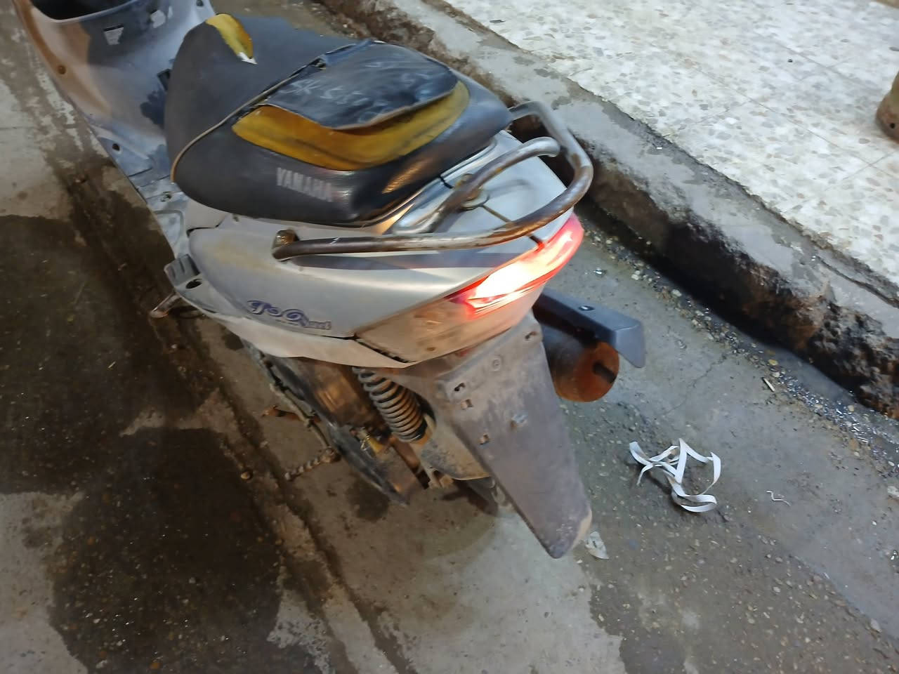 سلام عليكم شباب دراجه منغولي تكلي شبيه اكلك مادري ابيع كوم حديد طفت وبعد ماشتغلت ب
250  الف مكاني الدوره ابو دشير


**إذا كنت صاحب هذا الإعلان وتريد حذفه لأي سبب، رجاءا أرسل رسالة إلى الدعم الفني**