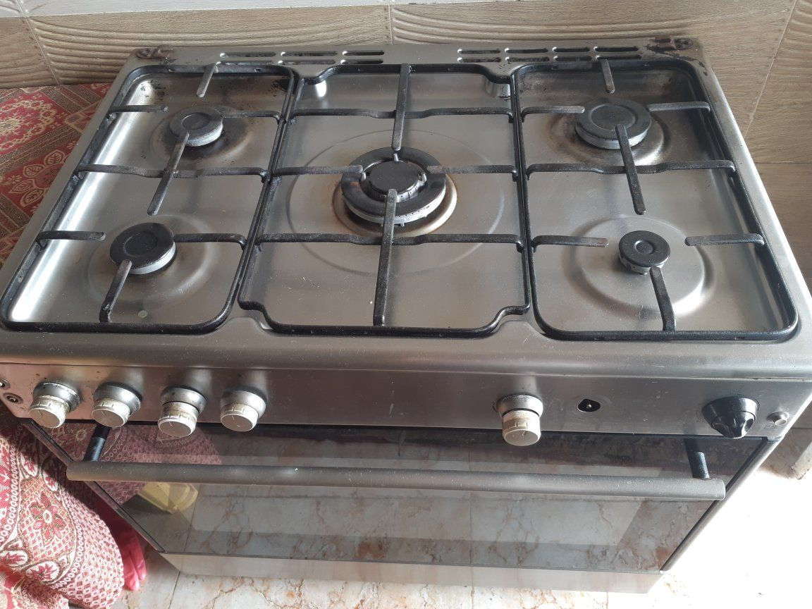 طباخ مصري شغال السعر ٧٥ للاستفسار مراسلة الصفحه او الإتصال عل رقم الهاتف ***********
