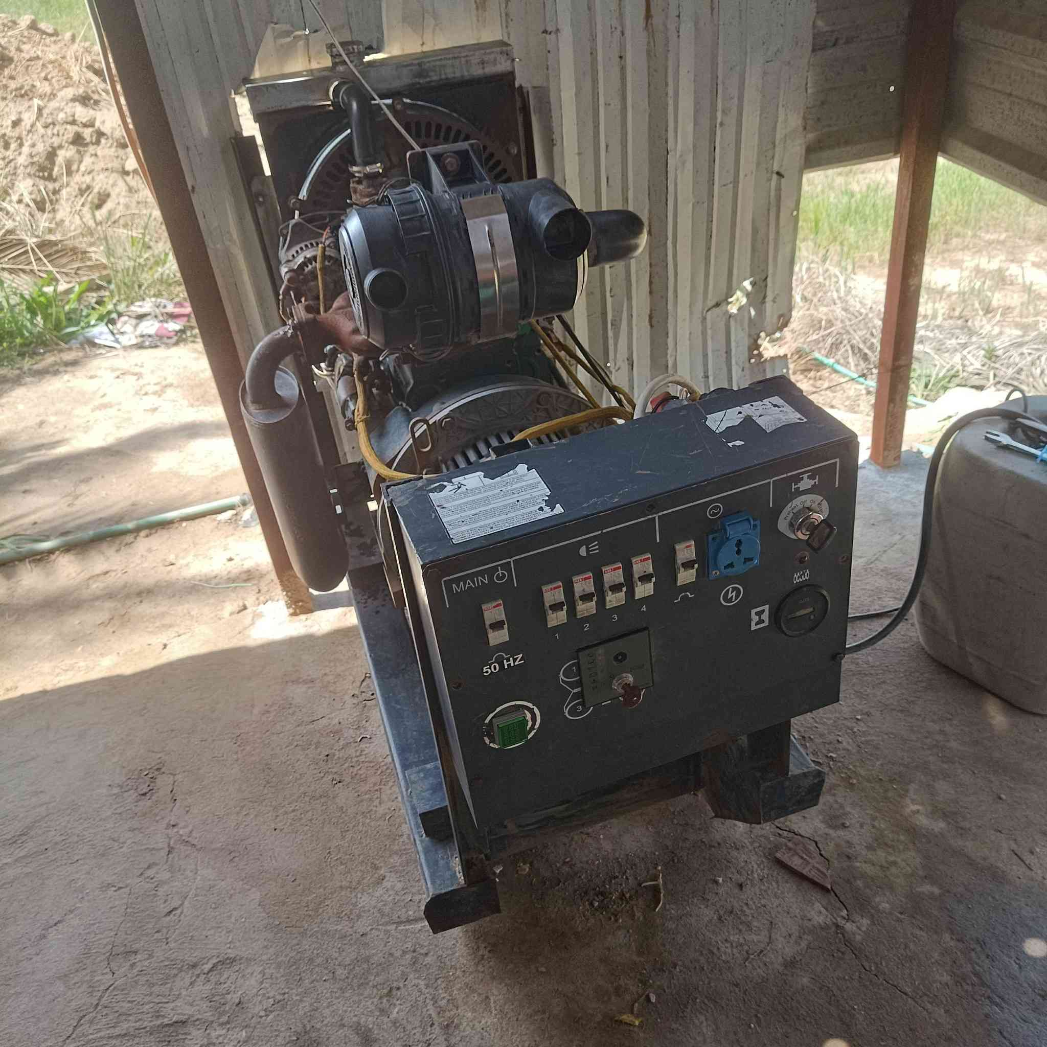 السلام عليكم مولده كوبوتا 3بستم1105 بلادي مولده 1500دوره بالدقيقه السعر 14ورقه للتواصل*********** اتصال او واتساب
