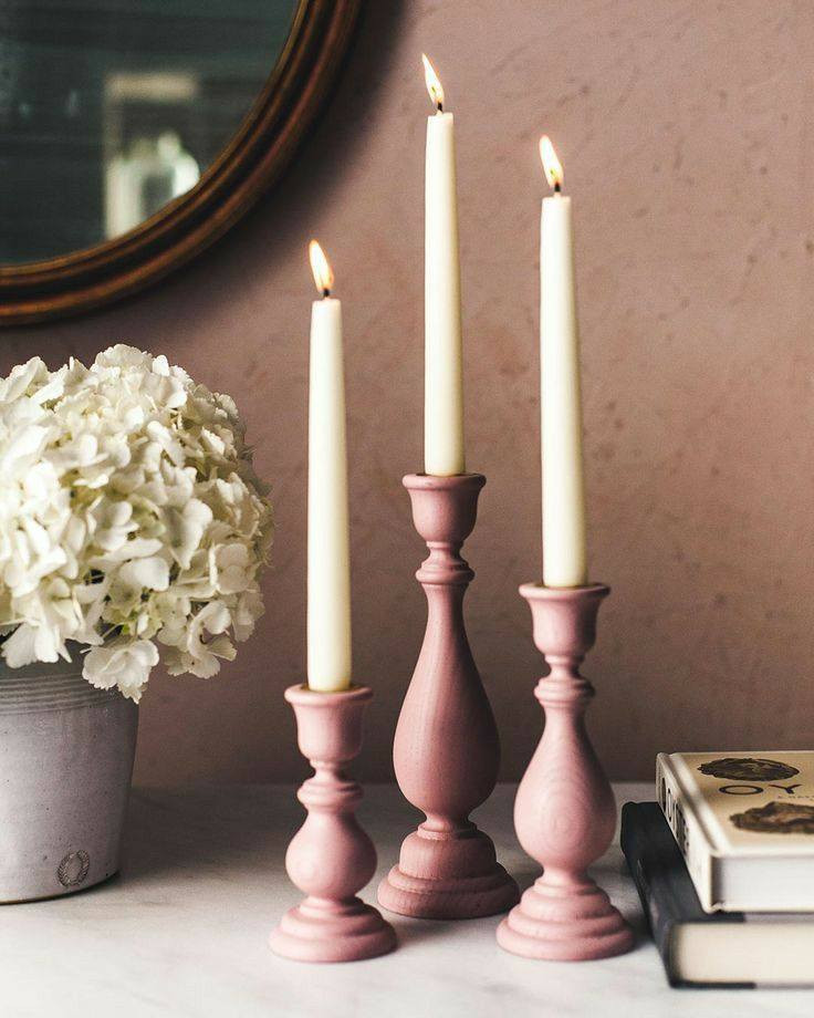 ✨ لمسة فخامة لبيتك ✨
تشكيلة شمعدانات خشب بتصاميم عصرية وكلاسيك
مصنوعة محلياً بإتقان عالي ❤️
📏 القياسات: 30 سم / 25 سم / 20 سم
(سيت متدرج يعطي شكل أنيق وفخم)
🪵 عدد الموديلات: 6 تصاميم مختلفة
🎨 الألوان: حسب الطلب 
💰 الأسعار: ✔️ سيت 3 قطع: 25 ألف دينار
🎁 مناسب للديكور، الهدايا، والتصوير
📦 توصيل لكل المحافظات
📩 للحجز والاستفسار راسلنا خاص
— الكمية محدودة —


**إذا كنت صاحب هذا الإعلان وتريد حذفه لأي سبب، رجاءا أرسل رسالة إلى الدعم الفني**