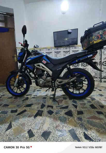 سلام عليكم دراجه شاينك موديل 2023.طالعه ب2024اوراق اصولي ما مرقمه 
الدراجه مكفوله كير ومحرك وصوت ناعم حجم 250.عليها عمبار كلج ابدال القمجي سيم
مبدل بيها دبلات خلفيه اكبر يعني انسه الطسه الكير ول اكلج مي 1550وبيها مجال مدينه الصدر ***********
