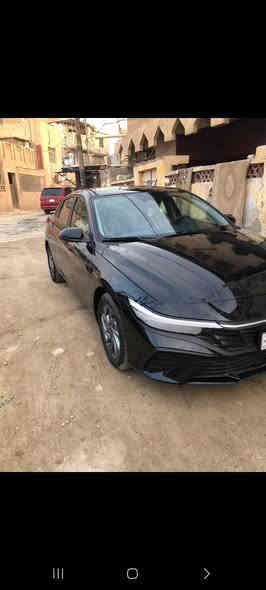 النترا ٢٤. وارد امريكي حادثها جدا بسيط. رقم معوقين. محرك ٢٠٠٠ دوش رادار امامي وجانبي وخلفي .سياره ماشيه ١٩ الف يعني اخت ال زيرو .السعر ١٦٠  
***********
