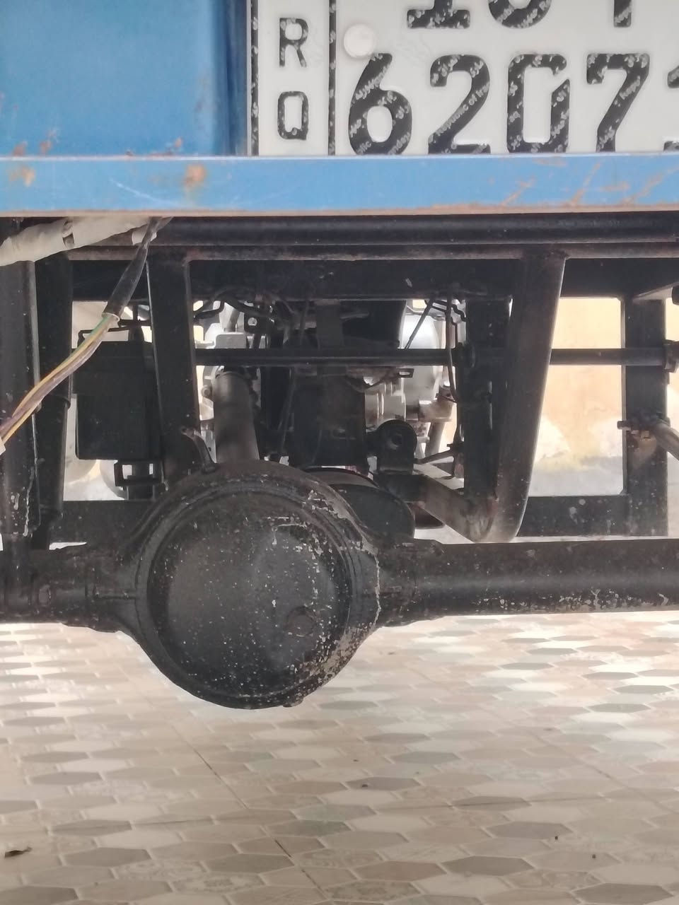 اسلام عليكم ستوته للبيع
موديل 20 رقم وسنويه تداور مباشر 
مكاني الدوانيه الحمزه الشرقي 
السعر 1700وبيها مجال 
***********
