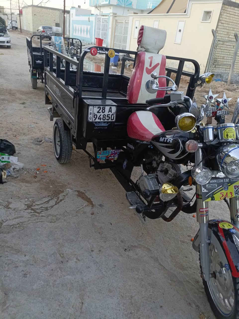 السلام عليكم شباب ستوته 2011 معمره كله 26 ستوته نظيفه ما عايزه برغي الشراي وخدمته وهذا رقمي ***********
