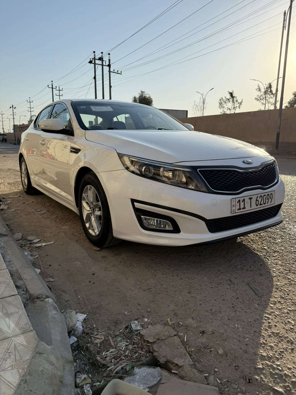 سلام عليكم للبيع كيه اوبتيمه 2016 شركه  العامه الدوليه المالك الثاني انه استلام على ادينه مكفوله كفاله عامه من البارد وشخوط وضربه ماشيه 83 اصل جاهزه من كلشي مكينه وكير وحداديه كتلوكات وكاله عدة الشركه اسبير مانازل سنويه باسمي رقم دولي 2031 مكان السياره ناصريه السعر خاص ورجاءاً المو شراي لايتصل ***********
