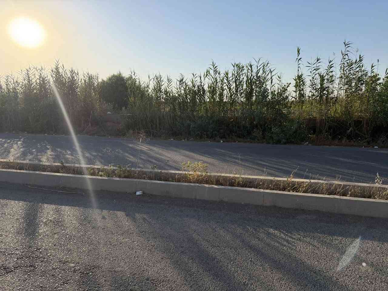 دونم بقضاء العلم مباشر عالشارع السايدين يبعد عن قاعة عزاء الجباره 150 متر مشيد بي أساس بيت مكتب ثائر الحديد للعقار
***********

