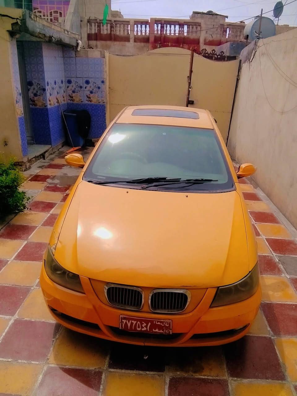 للبيع
سيارة ليفان عطلهة بس كيررر عارضهة للبيع رقم ***********
