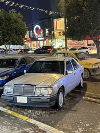 مارسدس دب موديل ١٩٩٠ كير ومحرك بلاد مكفول ٣٠٠  منظومة تبريد كاملة مكمل...