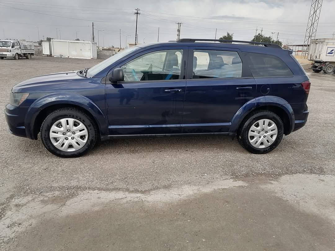 للبيع،،، 
موديل 2017 
رقمها / سليمانية 
 4سلندر
 ضررها چاملغ امامي جهة السائق بدون دواخل
 الگير والمحرك مكفول
السيارة مال جناي واحلى من الصورة 
مكاني / قضاء دوز
السعر 145  
#هاتف / ***********
