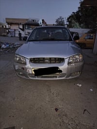 سياره اكسنت موديل 2002 سياره معروضه مراوس اريد سياره بناتيه وبنفس الوق...