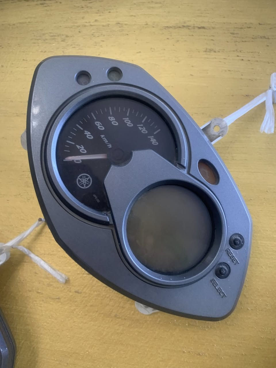 توفرت دشابيل سكنس عام 
نوزل كابريتر كوري وياباني شرط الفحص والشد
يوجد خدمة توصيل التفاصيل واتساب او اتصال
***********
