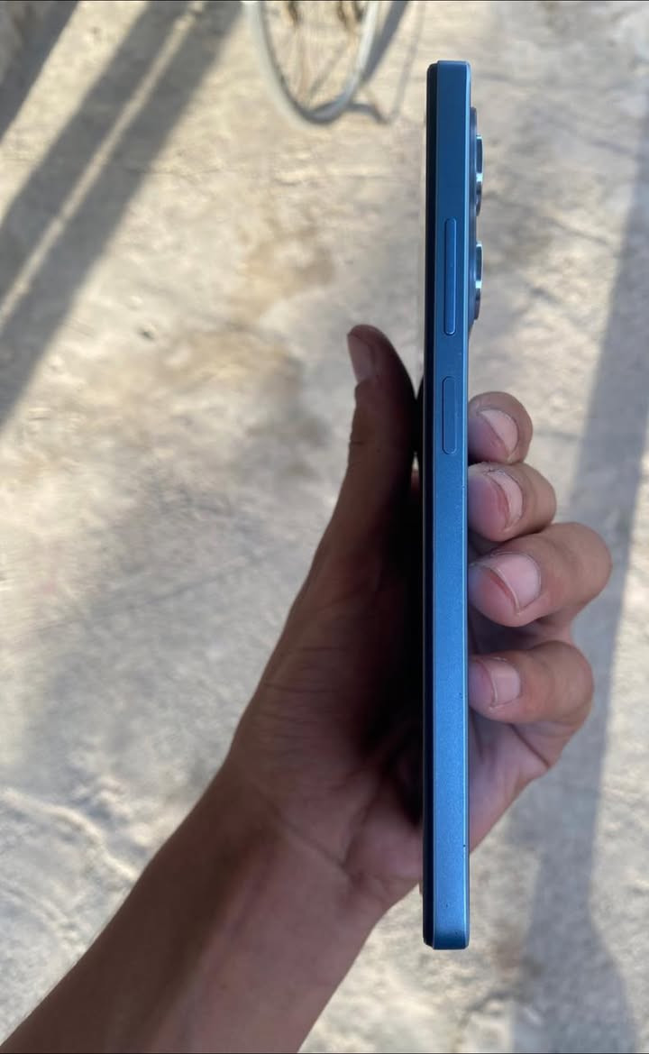 السلام عليكم للبيع او مرواس بـ آيفون
هاز Xiaomi Poco X5 - يأتيXiaomi من شركه Pro مع قياس شاشه 6.67انش ودقه عرض 2400❌1080بيكسل ..الكاميرا الأساسية بدقه108ميجا بيكسل والكاميرا الاماميه (السيلفي)بدقه 16 ميجا بيكسل . مع معالج ثماني النواة ، مع بطاريه بسعه 5000 😳ملي أمبير و بمساحه تخزين 256GB الذاكره العشوائيه -الرام-فقد زود الهاتف بسعه 6GB/
10GB
ببجي 90 فريم 
ً
ً
ً
ً
ً
شراي تعال خاص


**إذا كنت صاحب هذا الإعلان وتريد حذفه لأي سبب، رجاءا أرسل رسالة إلى الدعم الفني**