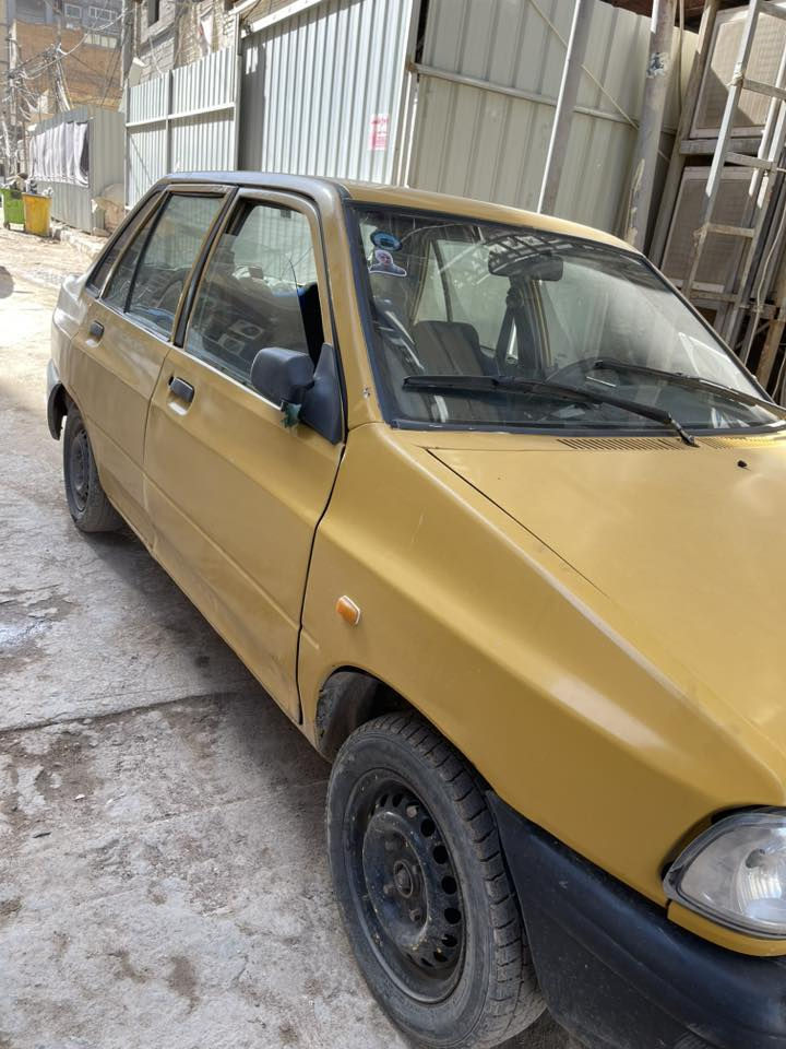 سلام عليكم سايبه للبيع
مديل 11
سياره جاهزه 
18 ورقه 
عليه هيأه وغرامه ينزل منل سعر 
شرط الصوليات
وتساب 

***********
