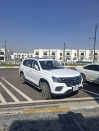 ام جي RX8 • ٢٠٢٣ • سقف بانوراما