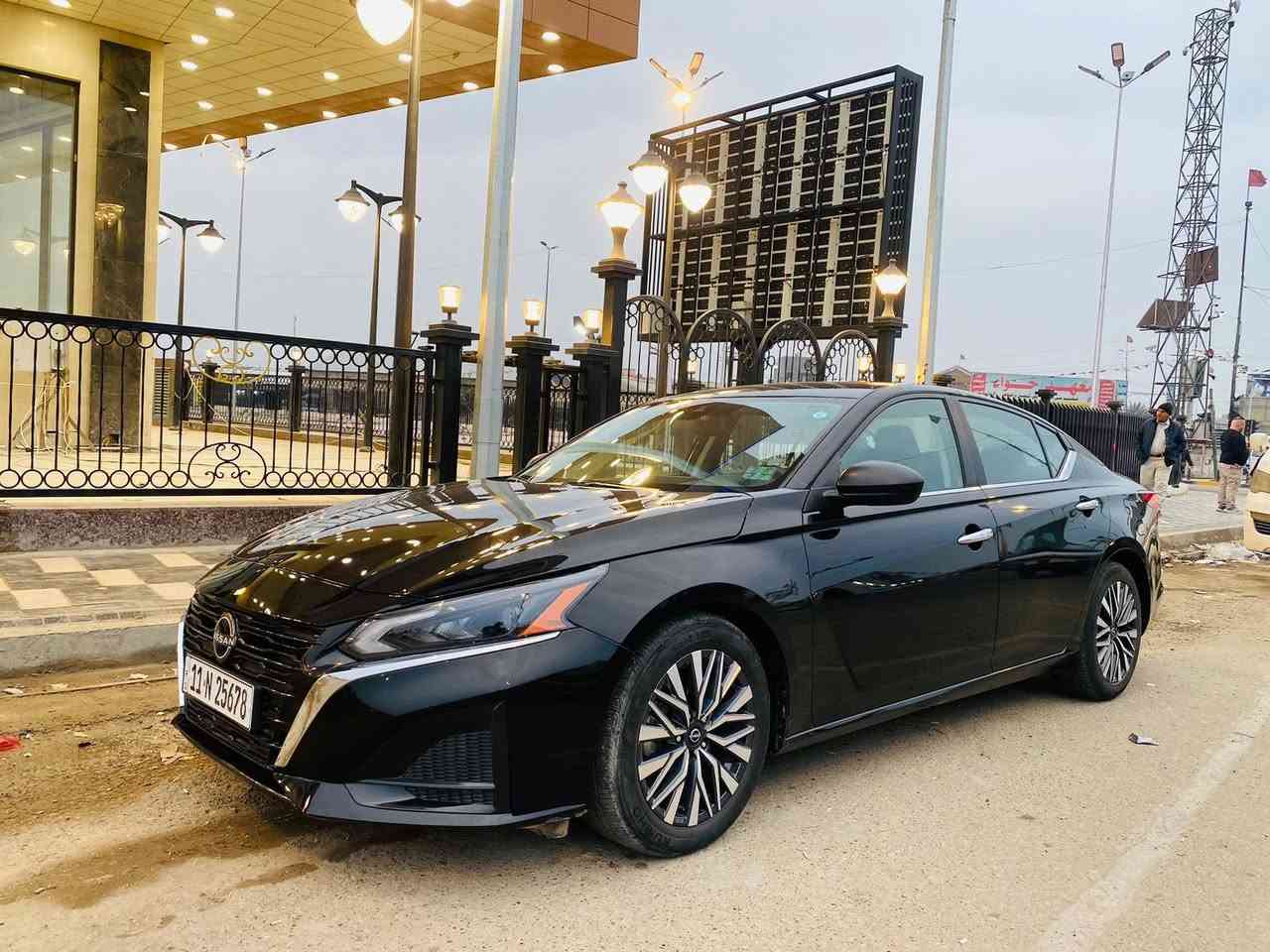 نيسان التيما موديل 2025 مواصفات SV معروفه AWD بصمه ابواب بصمه صندوق بصمه تشغيل عن  بعد تحديد سرعه تحكمات بل استيرن كوشن كهربائيّ داخل صاج رادارات امامي جانبي تحديد مسار نيظام ايكو مانع ال انصدام ويل كاب كروم سياره ماشاء الله حلوه كير محرك شرط حجر محرك 2500 اربع سلندر سياره جديده ماشيه 9000  كم كلش اموضح بل بالصور  لل استفسار سياره رقم بغداد مكان السياره البلديات   سعر 155 ورقه 
*********** بي واتساب
