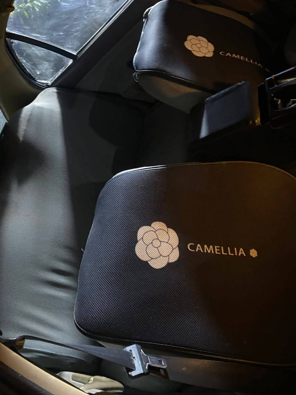 السلام عليكم 
اخوان سمند 11
كير ومكينه كفاله فقط بيها بور 
رقم احمر 
***********

17وبيها مجال
