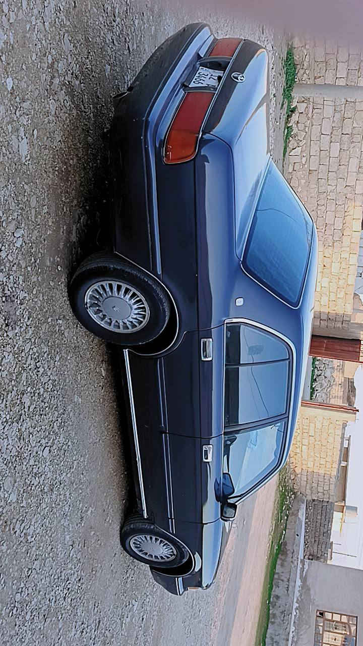 ارنب 93  سياره بلاديه ما محور رقم نينوى دولي رش جمالي وطخه خفيفه ب الجاملغ الخلفي  والباقي بلادي كير محرك طخم جديد كهربائيّة جاهزه سياره سعر 77 وبيها مجال  مكانها الموصل ***********
