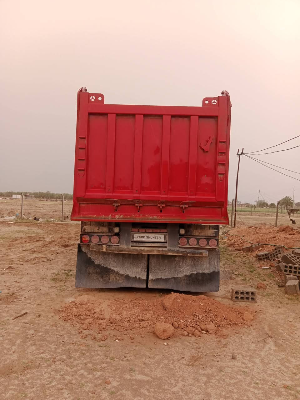 مقطوره للبيع تفصال ابو امير ابو نجف تخم تاير شاصي 16دناكير 16محشايات كفاله عامه السعر 190وبيه مجال لاستفسار *********** الموشراي لايتصل
