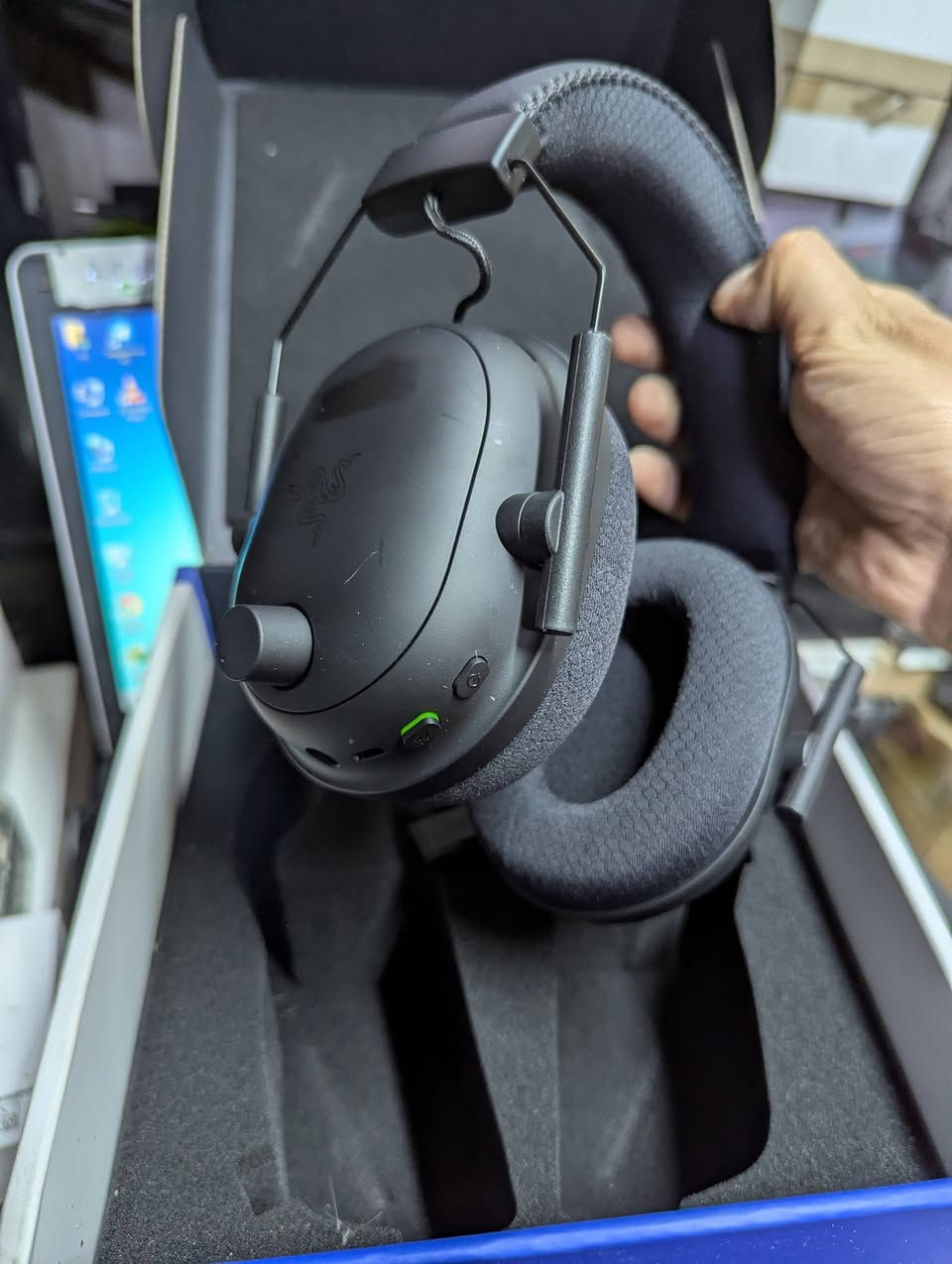 سلام عليكم 
سماعة رايزر نضافتهه 95 معة دنكل سعرها 50 الف


**إذا كنت صاحب هذا الإعلان وتريد حذفه لأي سبب، رجاءا أرسل رسالة إلى الدعم الفني**