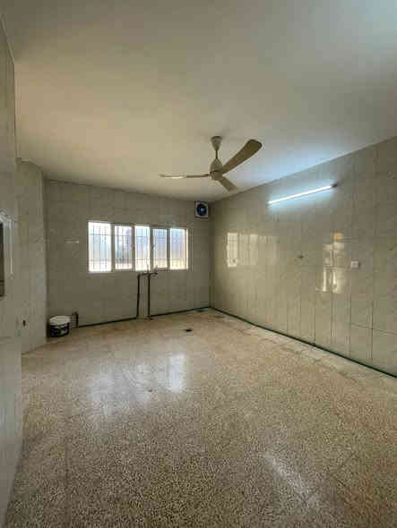 ⚜️مكتب البلديات للعقار⚜️

للإيجار للإيجار 
دار سكني طابق أرضي في حي الحدباء ، مساحة ٢٤٠ متر
سايدين المضخة قرب مجمع باب السراي
 غرفتين نوم وهول واستقبال ومطبخ وصحيات شرقي وغربي
وكراج سيارة
٥٠٠ الف الايجار
للإستفسار الإتصال☎️ ***********
عنوان المكتب / الموصل حي المشراق فرع مطعم طماطة2
