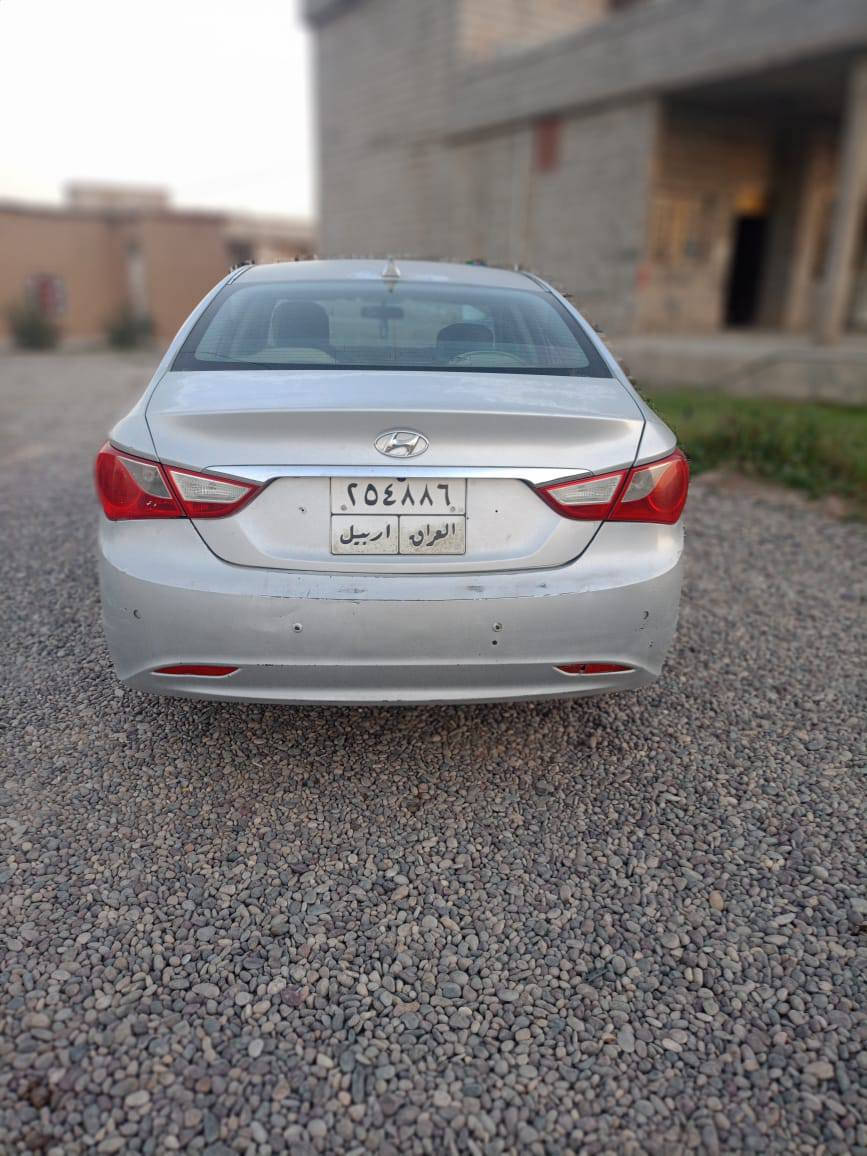 سلام عليكم سياره سوناتا مظلع مدويل عشره مصبوغه حرام لبيع السعر 95بيه مجال شي قليل يرهم مروس بسياره احدث انطي فرق بشهر حسب التفاق ***********
