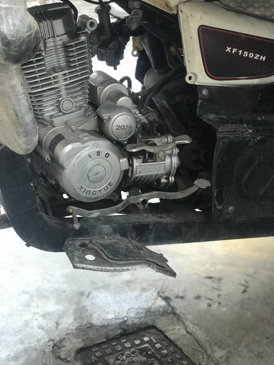 ‏ست توتة للبيع
موديل2023
محرك2024
السعر 1000700
بيها مجال
رقم الموبايل ***********￼
