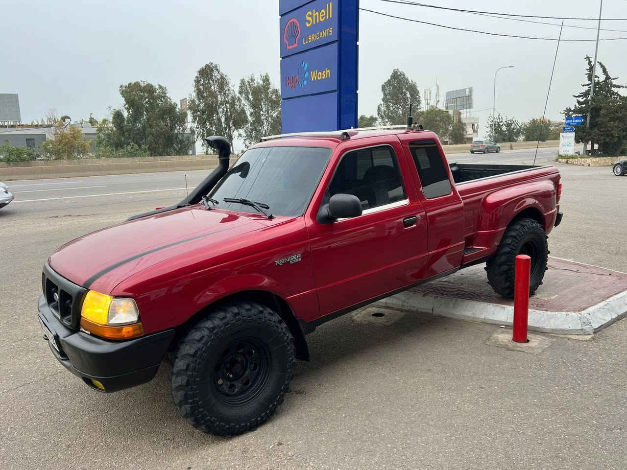 FORD RANGER XLT MODAL 2000 💫 
TEL : 76632908 📞 .

اجنبي 📝 
موتير ٦ سلندر جديد عل فحص 💯 
فيتاس جديد عل فحص 💯 
مكانيك جديد 💯 
4×4 💯 
AC 🥶 
شفاج 🥵 
داخلية جديد 
قفل مركزي  
بطارية جديدة 

ما فيه فريان نهائيا بعدو شركة 💯

العنوان : الجية مفرق برجا الاستراد
TEL : 76632908 📞


**إذا كنت صاحب هذا الإعلان وتريد حذفه لأي سبب، رجاءا أرسل رسالة إلى الدعم الفني**
