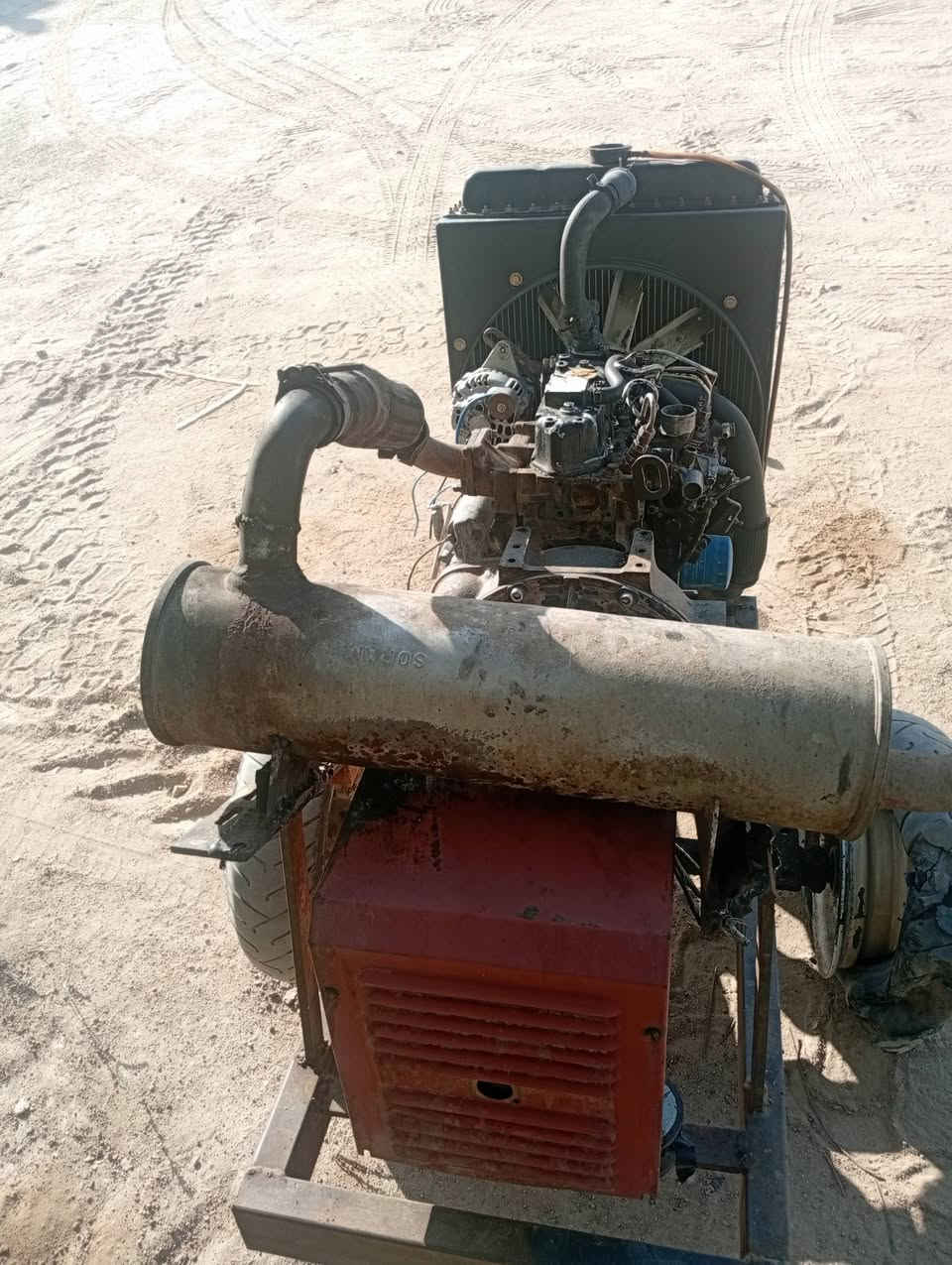 السلام عليكم مولدة ينمر ياباني 3بستم متحركة توليد 11كيفي ثري فيز المحرك كايم مكاني حله اي ستفسار ***********
