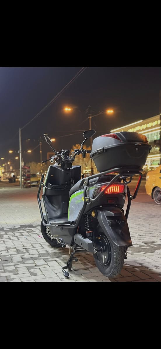 السلام عليكم دراجه شحن 318 نضيفه بمعنه الكلمه واخت الجديده زلغ ما بيها (سبب البيع محتاج فلوس )سعر الدراجه جوه السوك عجبتك طبلي خاص او اتواصل عل واتساب عنواني موصل حي النور ***********
